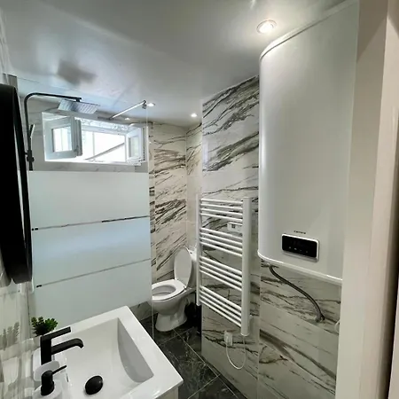 Chic Cocon In Апартаменти *