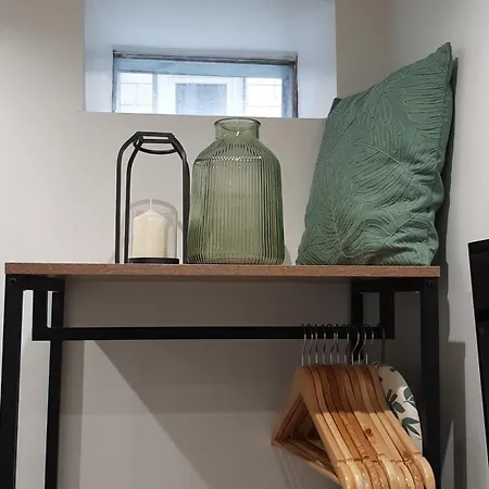 Chic Cocon In Apartment